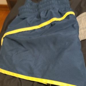 Running shorts